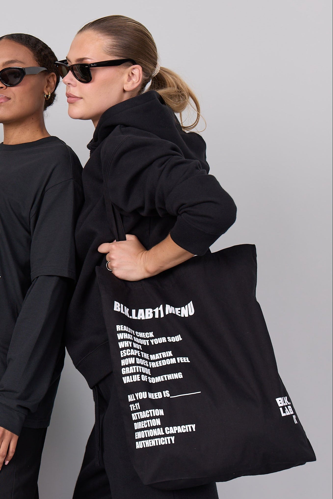 11MENU TOTE BAG hover