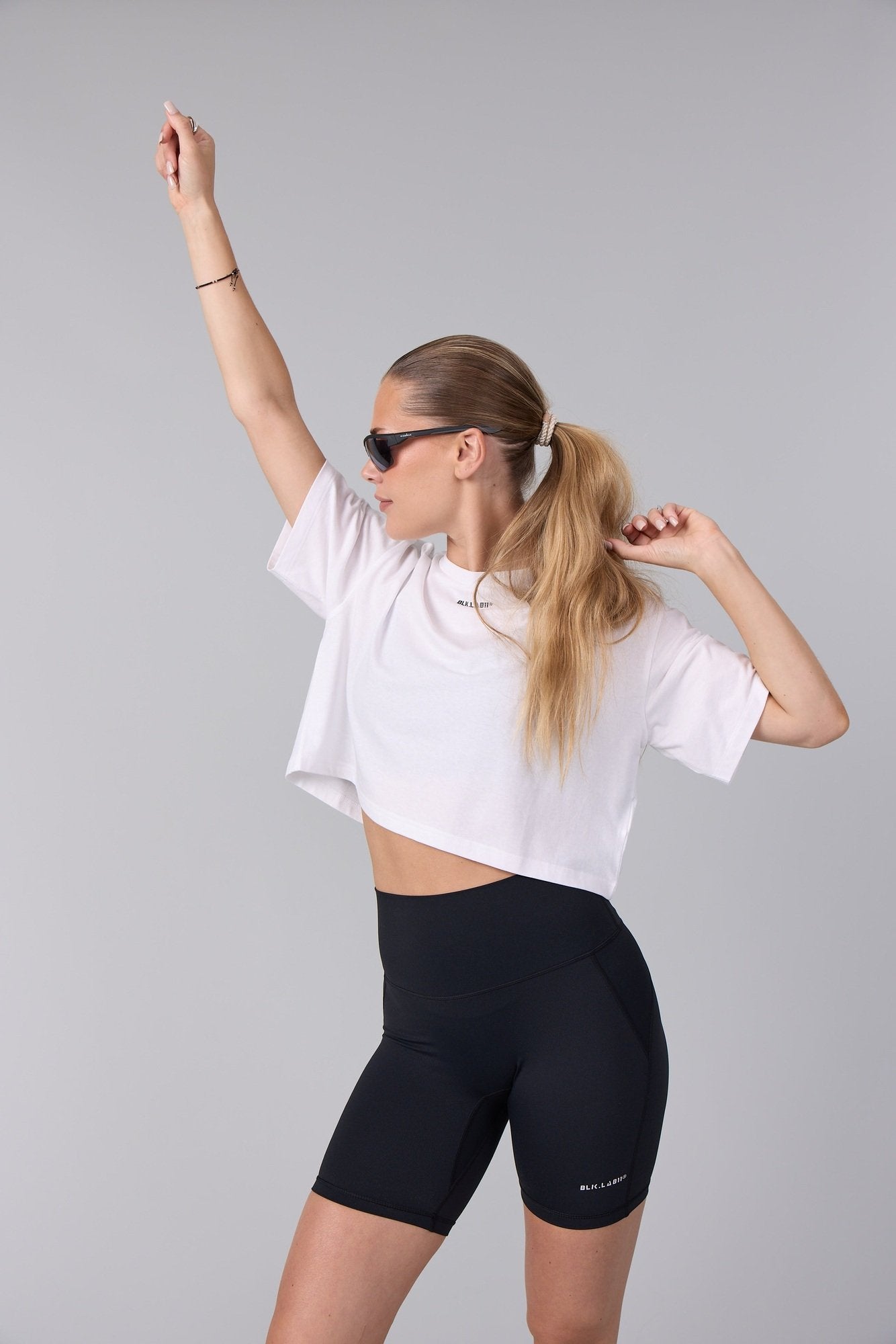 11CLARITY CROP TOP