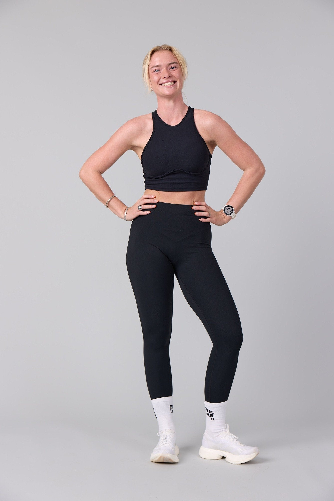 11ELEGANCE SPORTS TOP