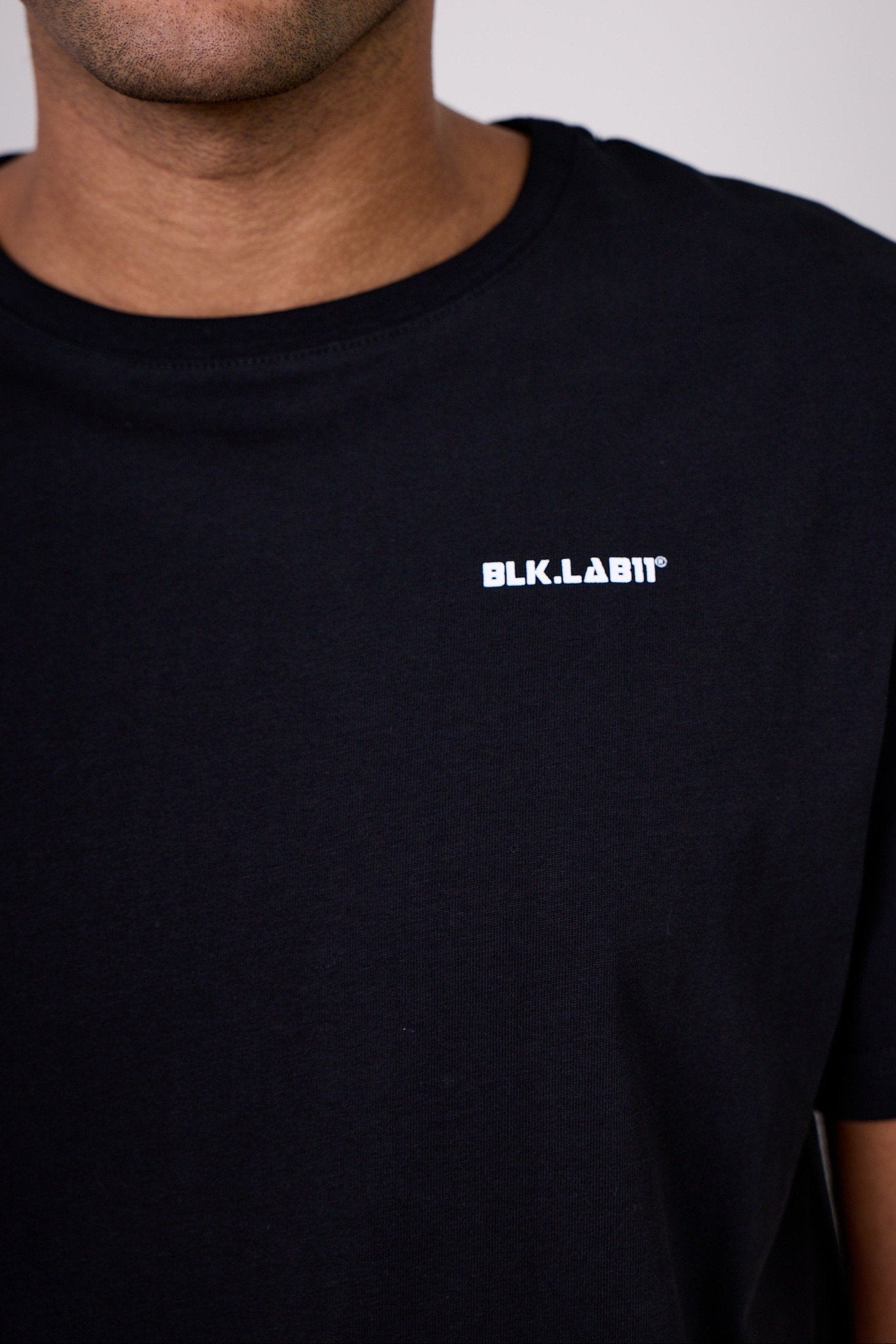 11BASECAMP TEE