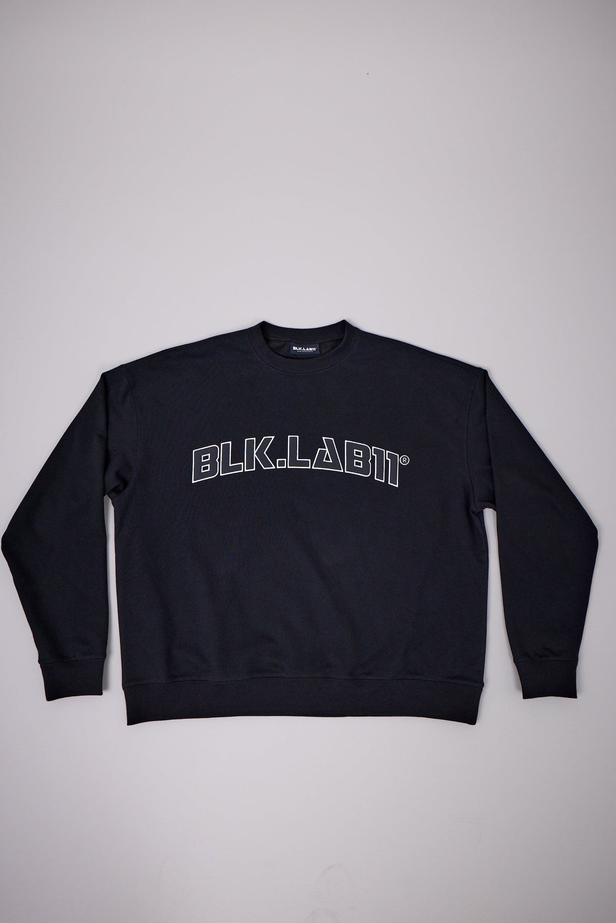 11WILD CREW NECK