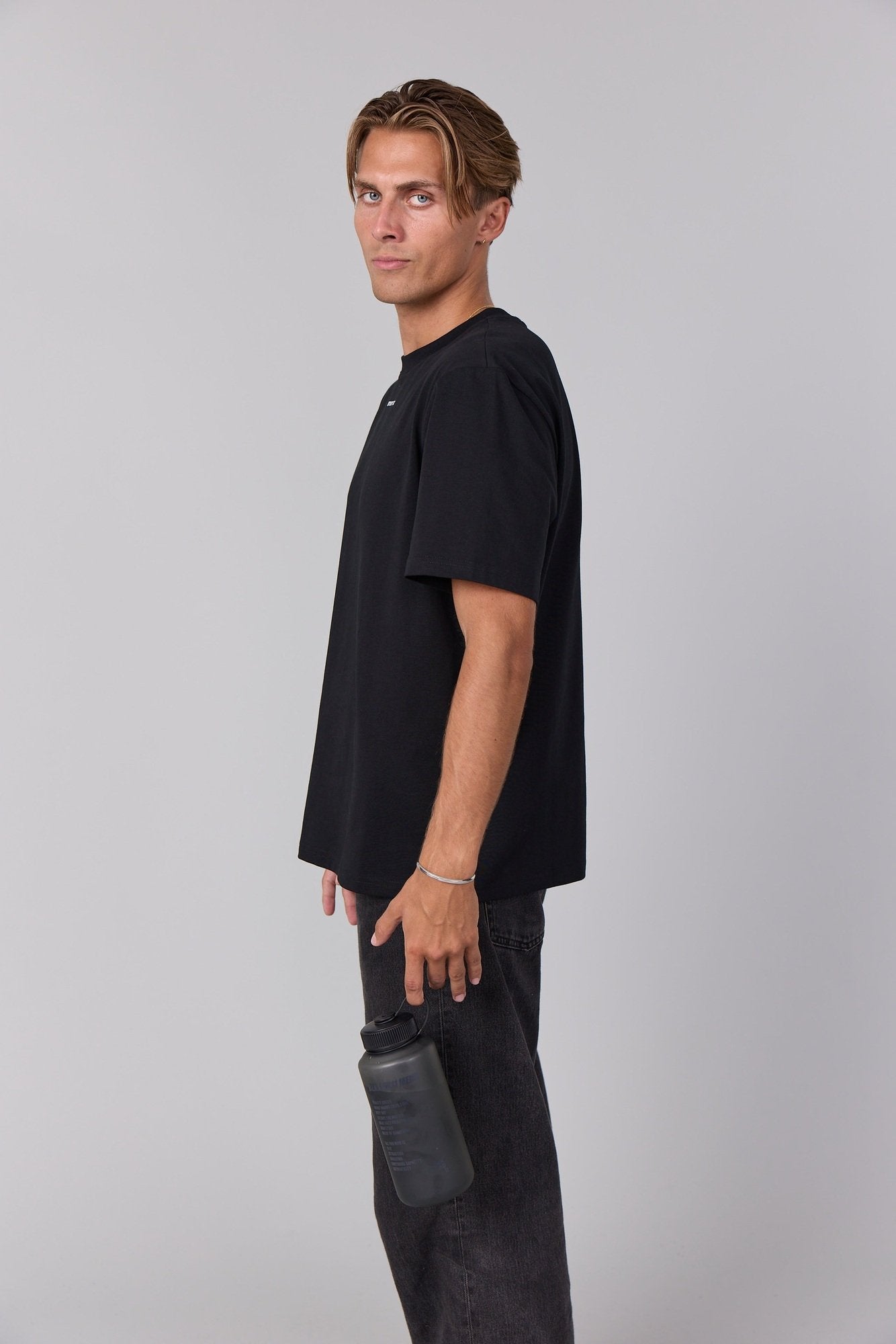 11HYDRATE WATER BOTTLE