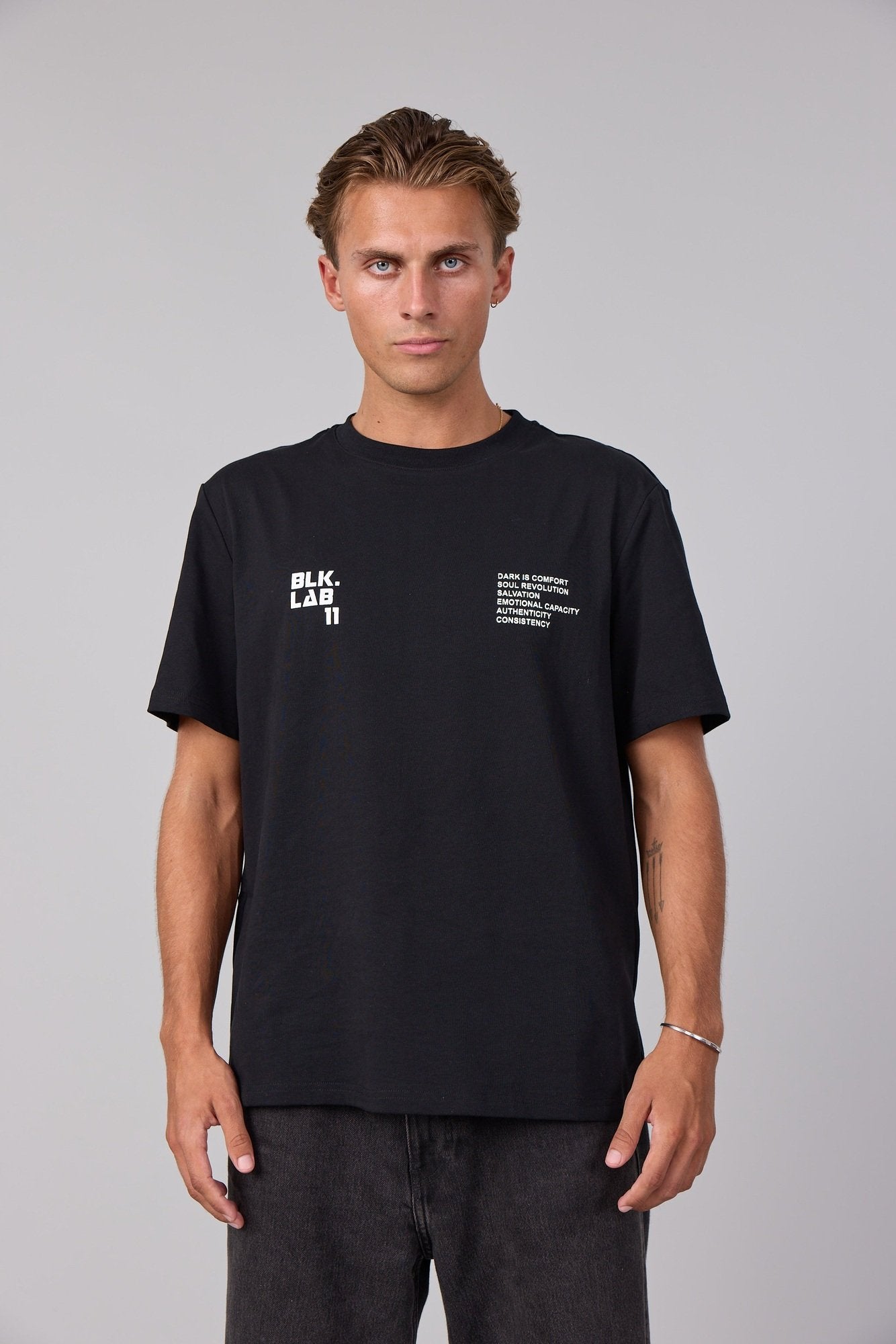 11REFLECT ICON BOX TEE #6